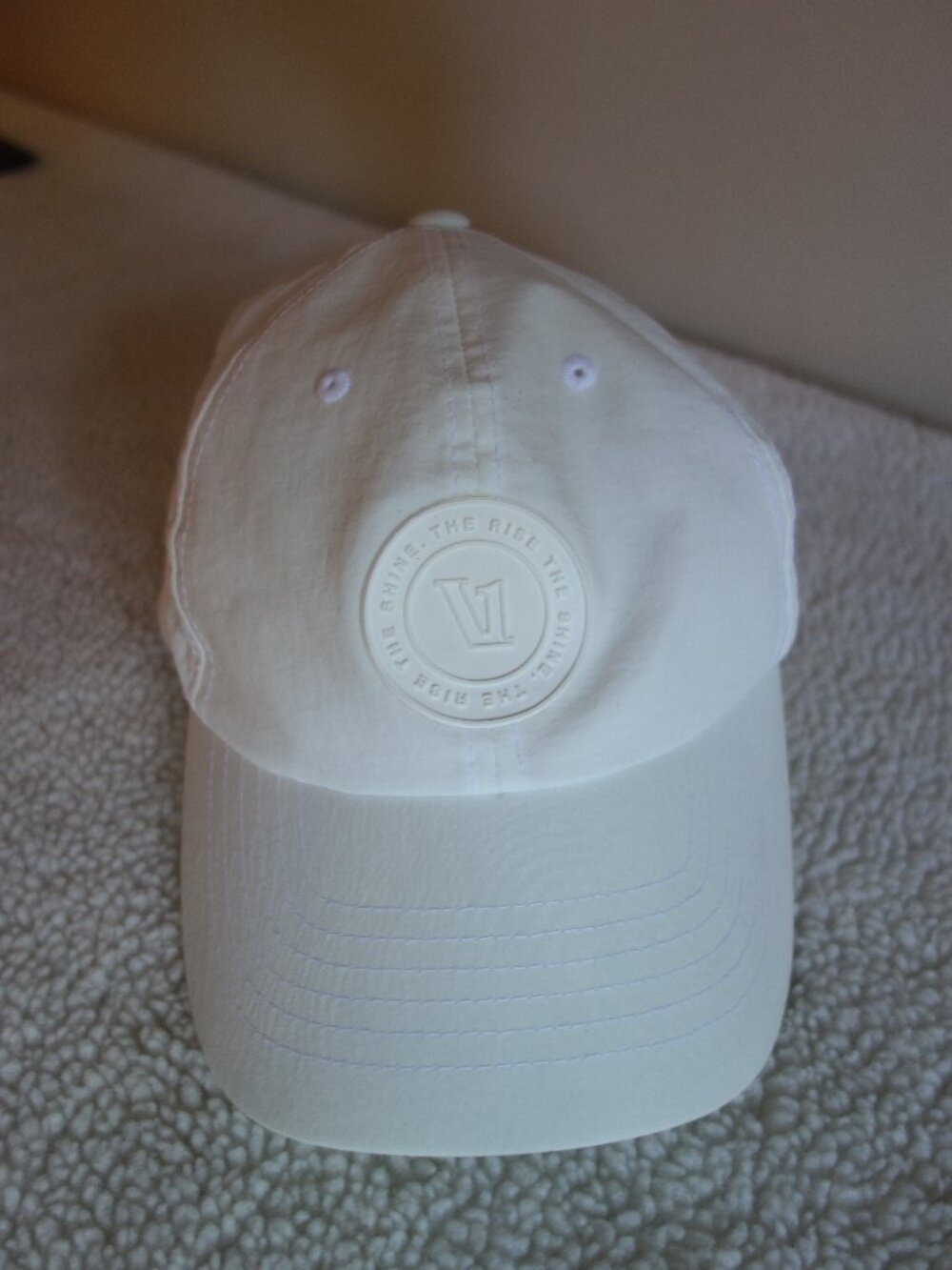 VUORI White Lightweight Logo Snapback Baseball Cap